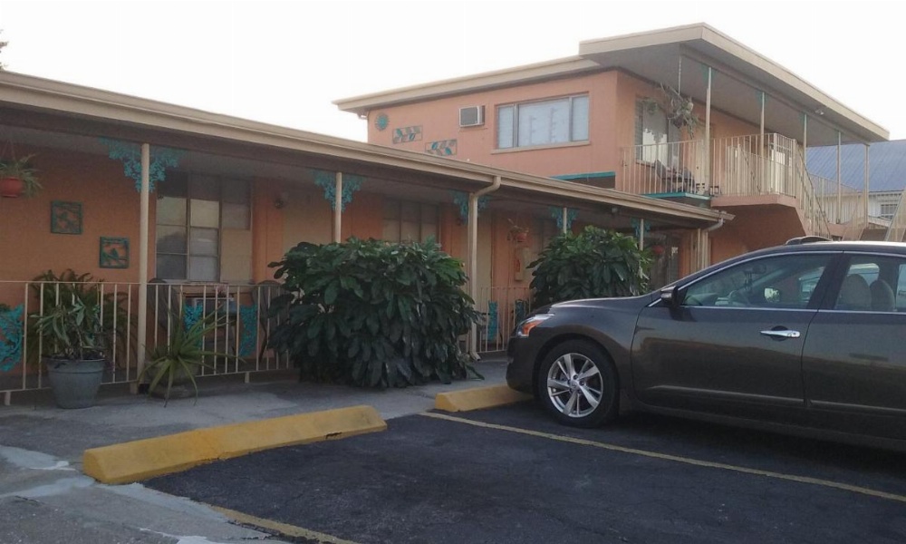 Siesta Motel and Surfside Cabanas Image 7