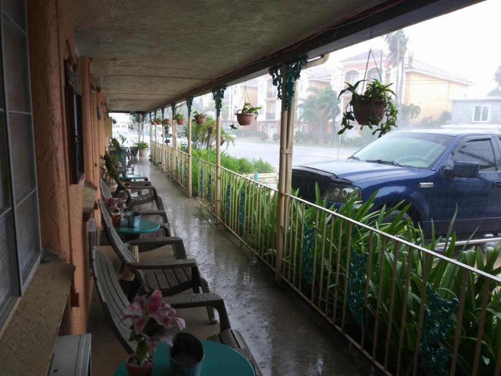 Siesta Motel and Surfside Cabanas Image 39