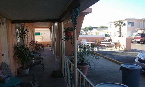 Siesta Motel and Surfside Cabanas image 26