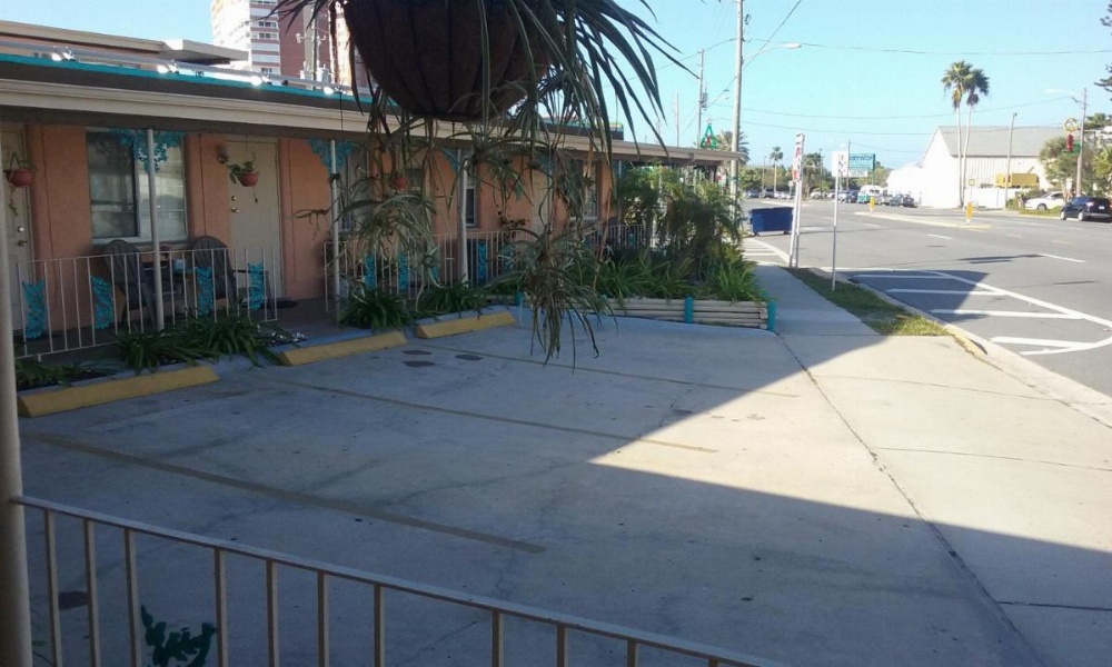 Siesta Motel and Surfside Cabanas Image 28