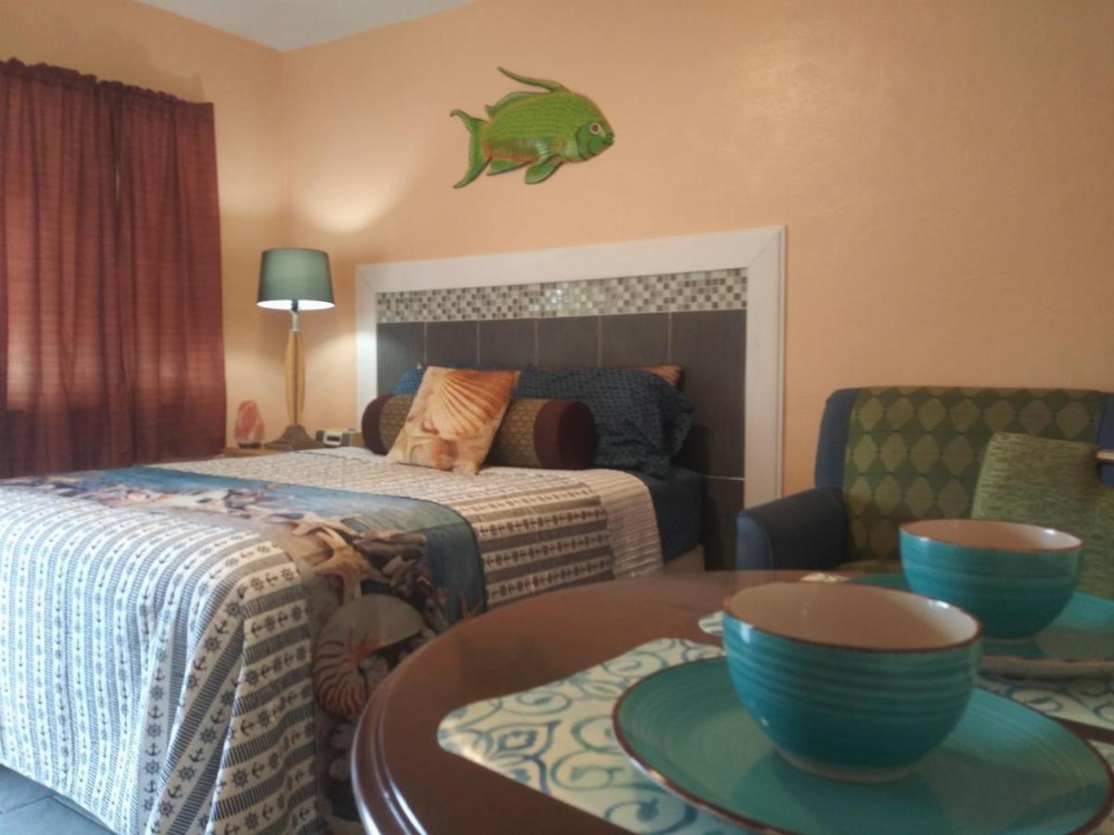 Siesta Motel and Surfside Cabanas Image 32